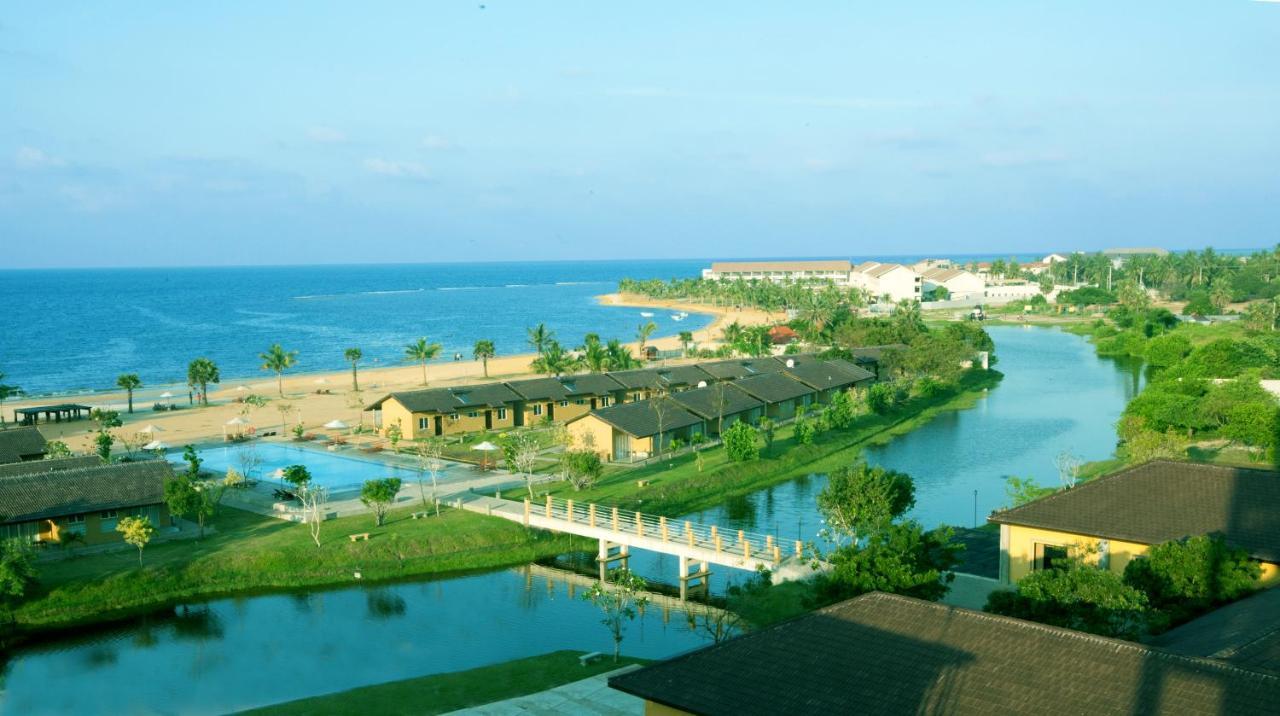 อเมทิสต์ รีสอร์ต ปาซซิกูดา Hotel Passikudah ภายนอก รูปภาพ