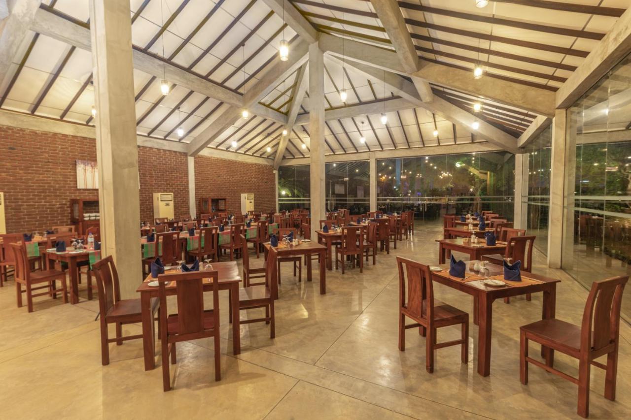อเมทิสต์ รีสอร์ต ปาซซิกูดา Hotel Passikudah ภายนอก รูปภาพ