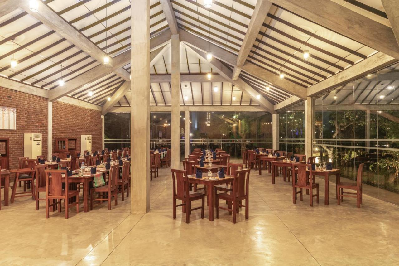 อเมทิสต์ รีสอร์ต ปาซซิกูดา Hotel Passikudah ภายนอก รูปภาพ